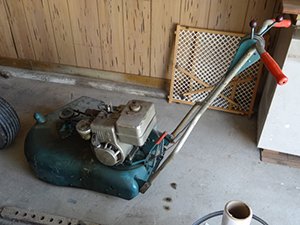 Property photo 69 - Personal Property Auction, Tractors, Dozer, Implements, Lawn & Garden, Tools, Antiques, Furniture & Household